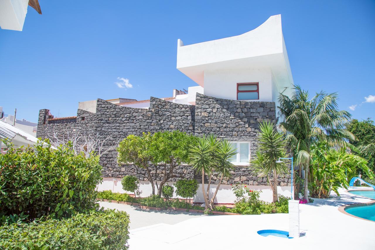 גיארדיני נאקסוס Assinos Palace Hotel מראה חיצוני תמונה